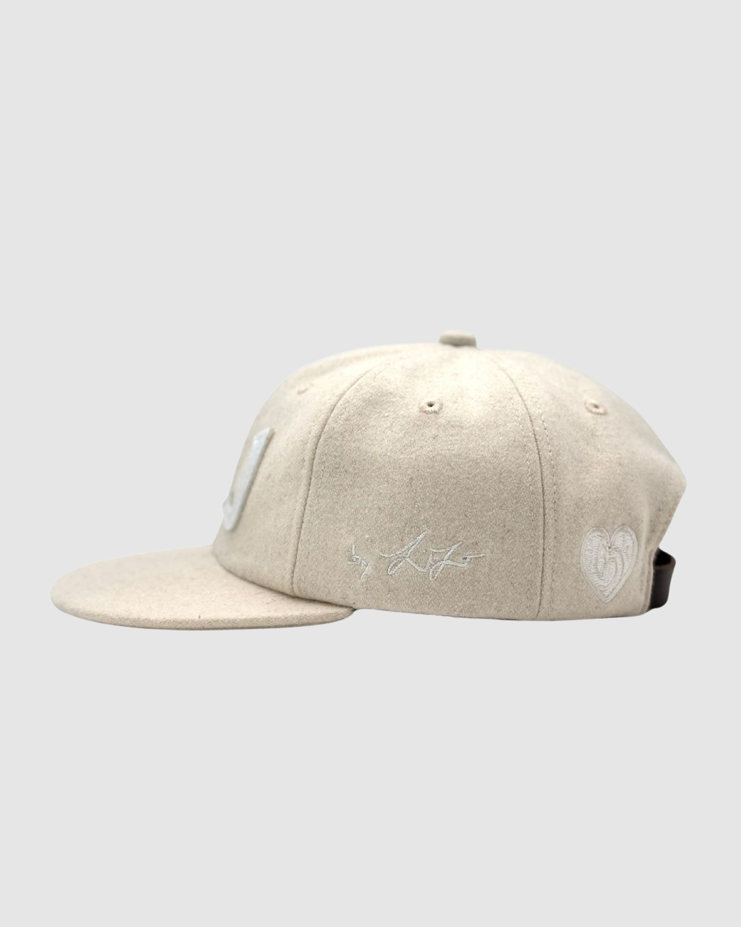 BEIGE WOOL CAP