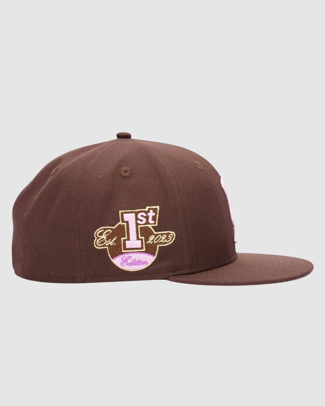 BROWN PINK CAP