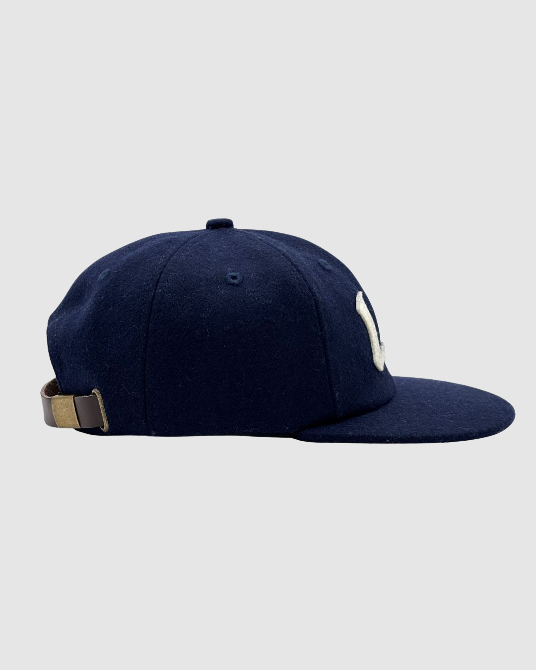 NAVY WOOL CAP
